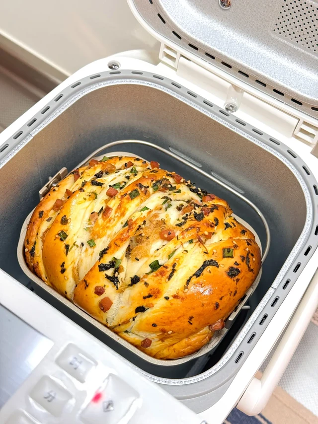 今天的爆炸头是松下面包机给的🍞