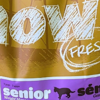 猫咪美毛粮推荐:Now Fresh