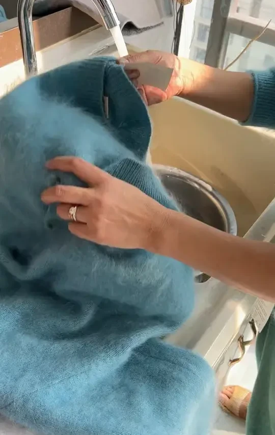 羊毛羊绒拉绒拉毛的洗护常识