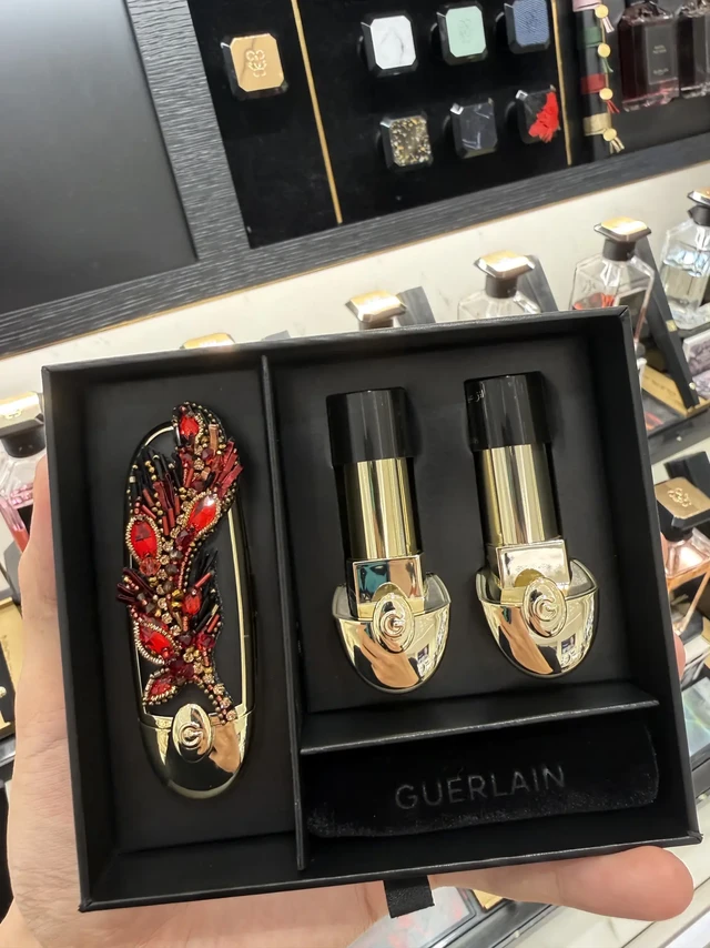 娇兰臻彩宝石-霓裳羽衣珍藏版