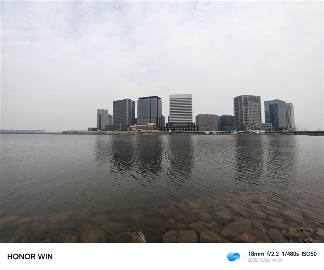首发10000mAh大电池!荣耀WIN全面评测:原以为续航无敌 没想到性能释放更是不讲道理!
