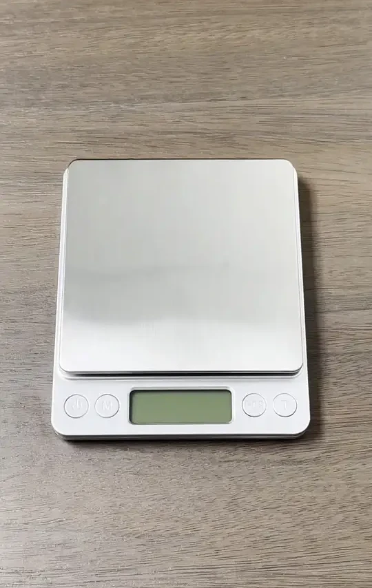 厨房秤太不准？试试这款高精度电子秤！精准克称更安心 ​​#厨房电子秤​ ​​#厨房好帮手​ ​​#好物种草​ ​​#产品解说​ 