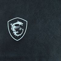 电竞装备升级，微星泰坦GP68HX