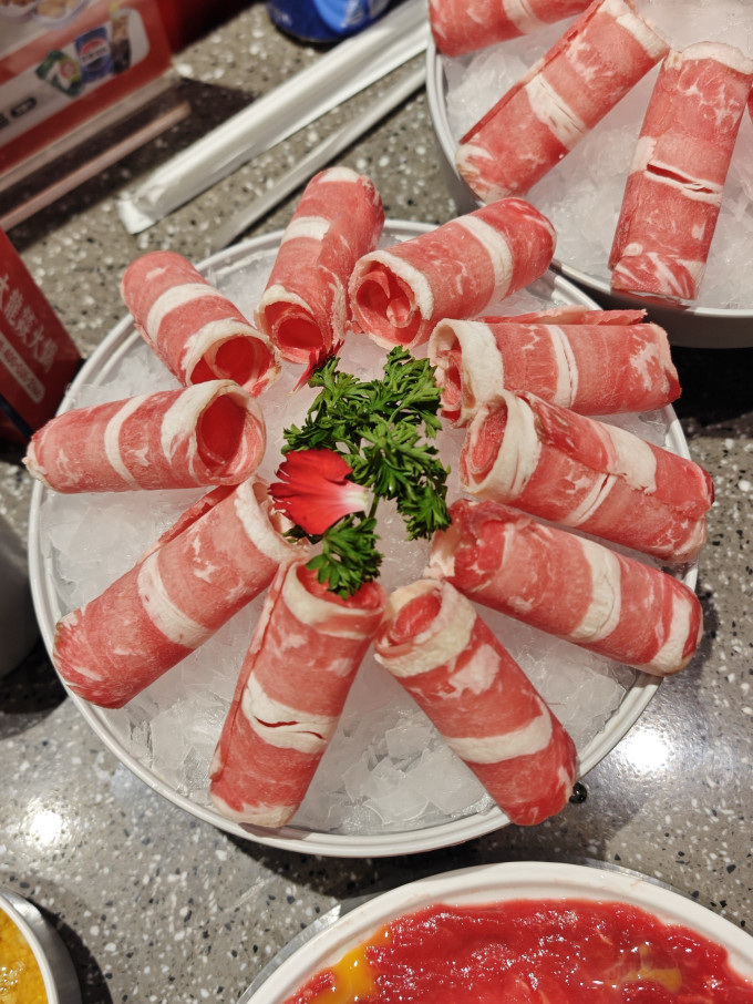 聚会餐饮