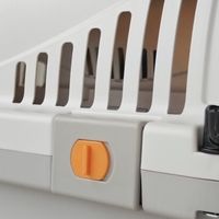 宠物航空箱：猫咪狗狗出行必备