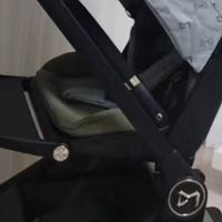 可坐可躺的DearMom婴儿车