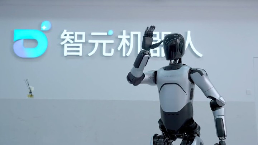 全球首个!马斯克没造出来的伴侣机器人,稚晖君造出来了