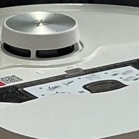 黑科技石头P10 Pro扫地机器人:紧凑空间的智能清洁