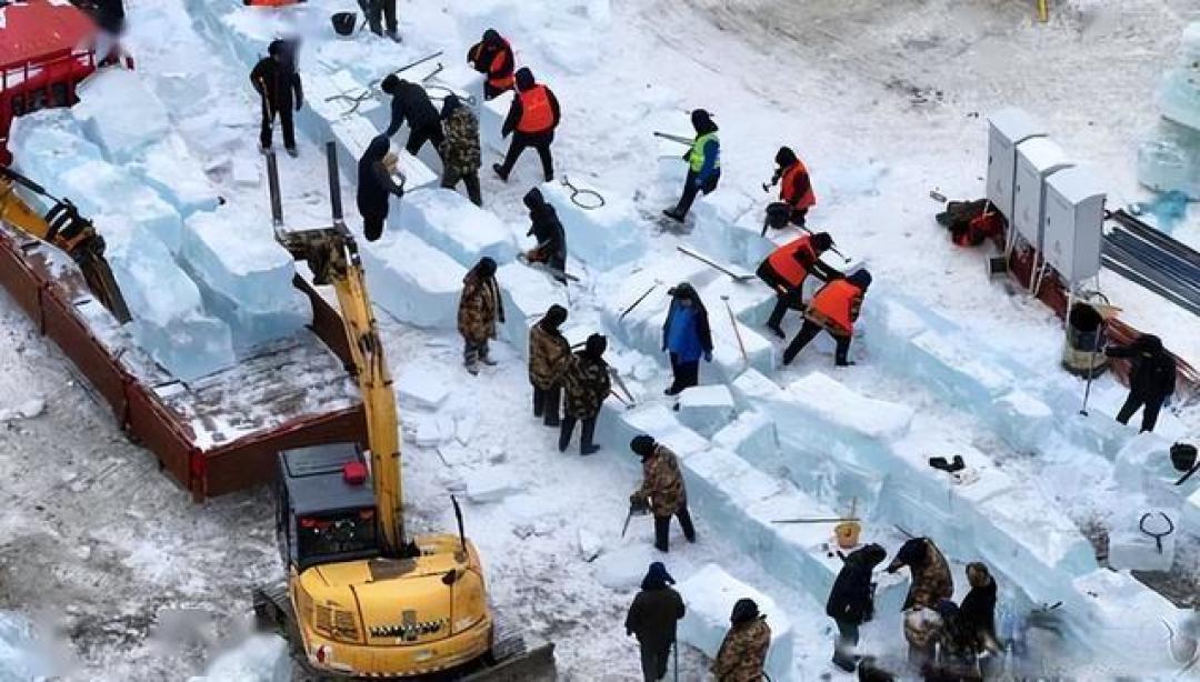 一张门票双重狂欢,冰雪大世界跨年凭什么能火遍全国第一?