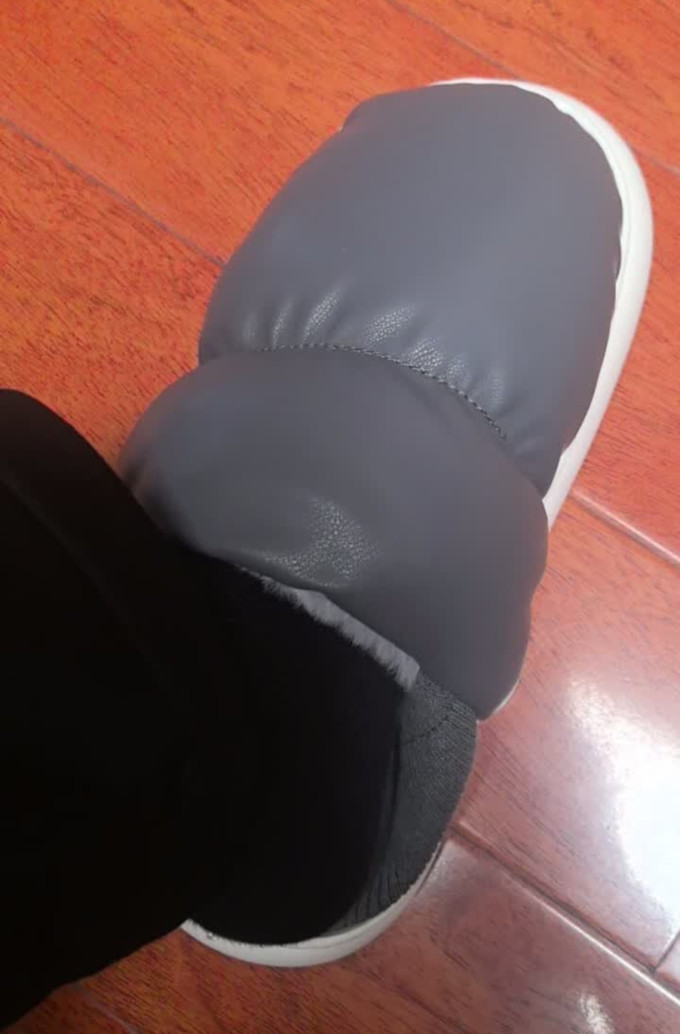 京东京造男式拖鞋