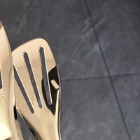 厨房神器不锈钢食物夹：厨房的精准助手