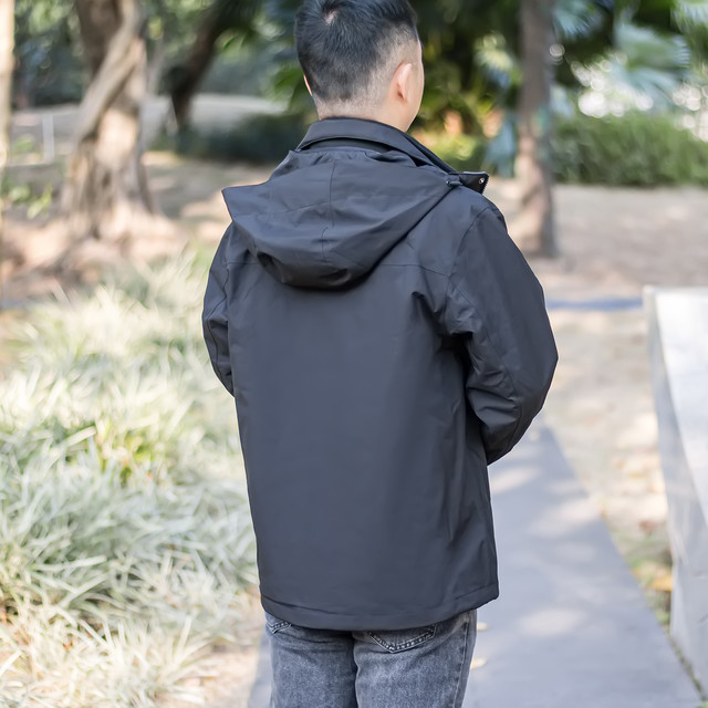 始祖鸟平替已就位！GaKior冲锋衣测评：硬核7防面料解锁户外装备