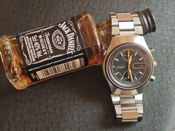 西铁城 Citizen 8110 “Spider”