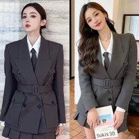 娜扎穿搭是日常模板还是秀场专属？300+用户观点大碰撞