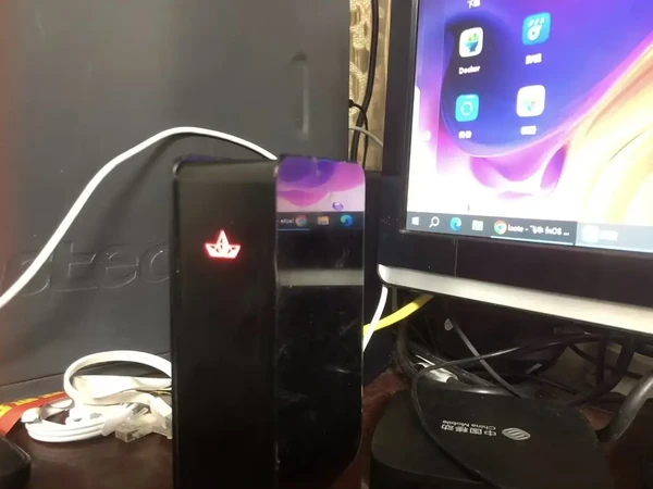 网心云OEC能刷ARM版飞牛，二手价飙涨30%！