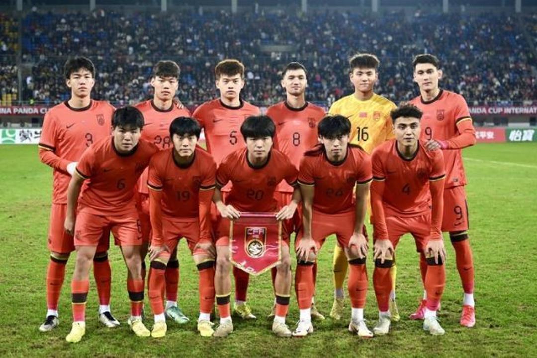 U23国足抵达利雅得冲刺亚洲杯,队长伤情好转,27人全员待命