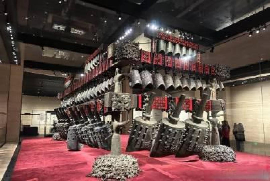 曾侯乙编钟千年回响被唤醒,自带说明书,一钟双音改写世界音乐史