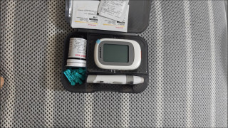 双旦暖心分享｜送礼送健康，鱼跃血糖仪太戳心！