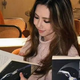  邓紫棋靠科幻小说入围银河奖，评委是刘慈欣，20万销量　