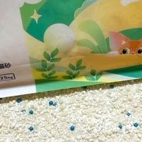 双旦囤砂幸福感拉满，名创优品木薯猫砂太懂铲屎官