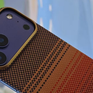 万元旗舰选啥壳？PITAKA 凯夫拉壳何成 iPhone17 Pro Max 首选？