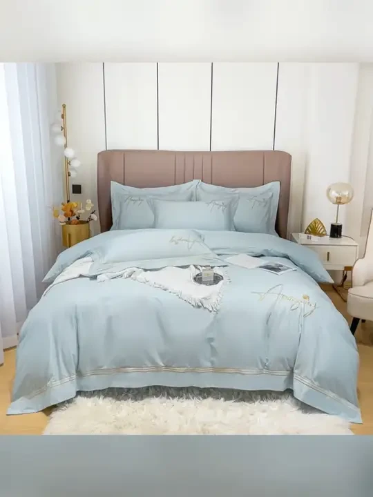 四季款高档全棉长绒棉刺绣四件套 轻奢简约纯色绣花四件套床品#床品四件套 #全棉长绒棉 #刺绣床品 #四季适用 #轻奢简约