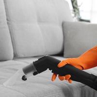 你的布艺清洁剂挑错了！不看面料就喷，小心留印报废！