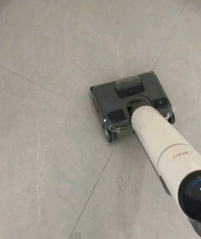 美的无线洗地机