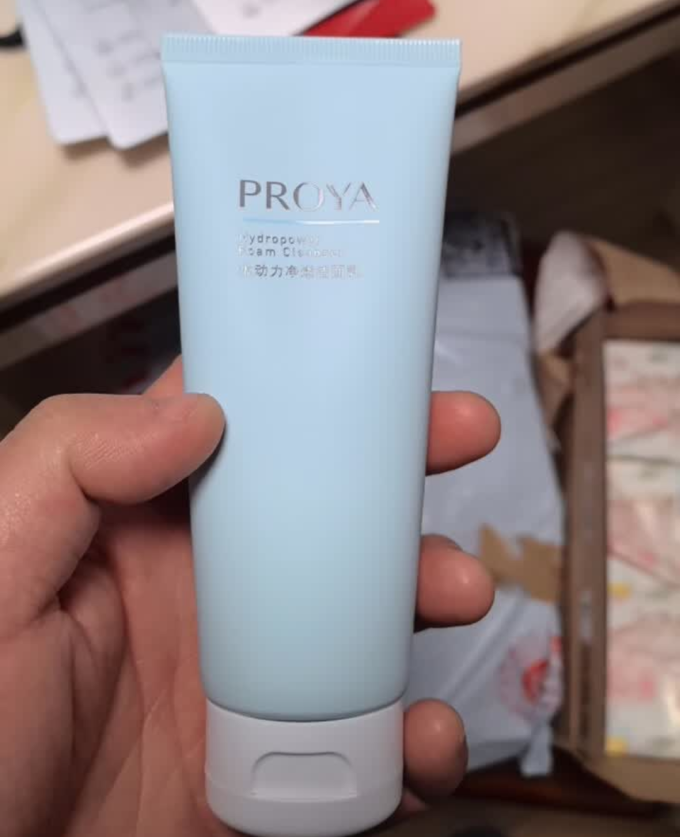 珀莱雅洁面产品