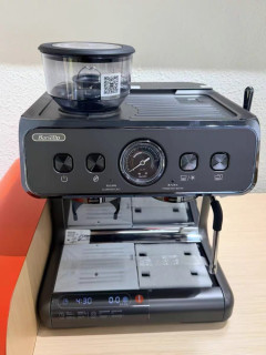 Barsetto百胜图2SAP冷萃咖啡机 = 把「家庭咖啡馆」搬到厨房！