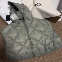 ZARA入局越野跑引热议，快时尚重构户外装备获多元评价