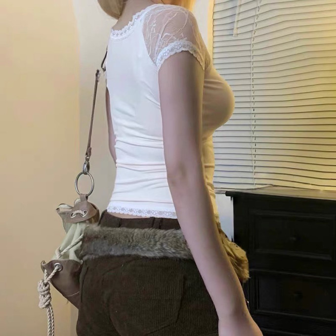 女上装