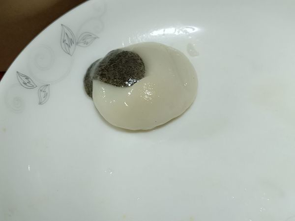 超级大汤圆真好吃，超大的那种