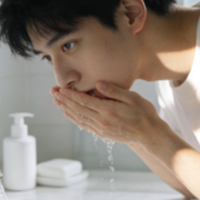 2026高性价比男士美白洗面奶大盘点!熬夜肌也能重焕光彩