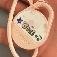 MOMAX（摩米士）全球定位防丢器（通常被称为“平替版 AirTag”）