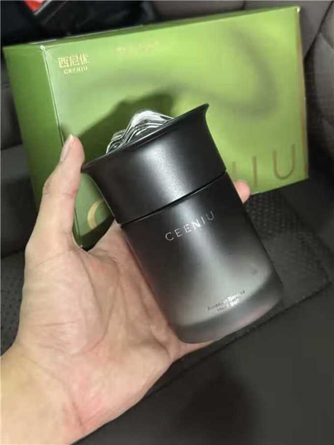 西尼优车用香水