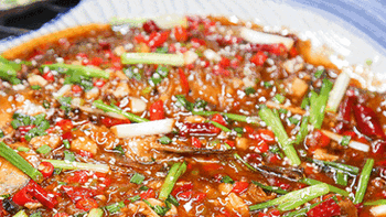 吃鱼终于不用挑刺了？43岁教授走上红毯，“无刺武昌鱼”预计两年内将端上餐桌 