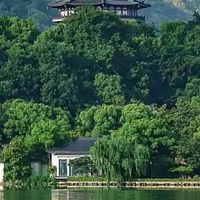 苏堤春晓与湖光山色