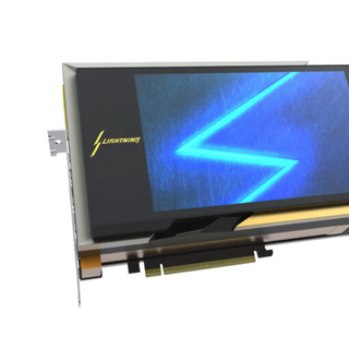 微星RTX 5090 LIGHTNING正式亮相CES：1600W液冷怪兽！