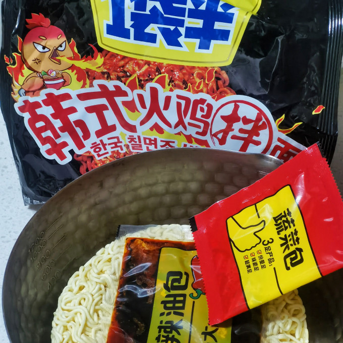 今麦郎方便面/粉