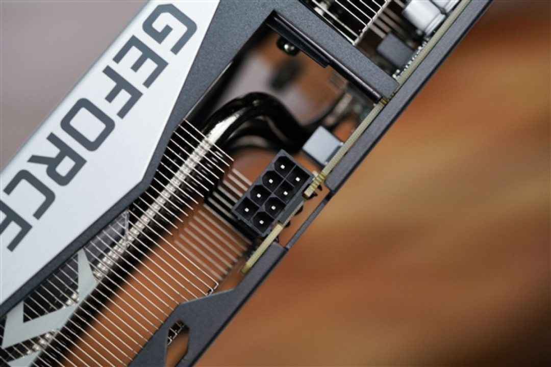 冰味十足！映众RTX 5060 Ti 16GB超级冰龙显卡图赏
