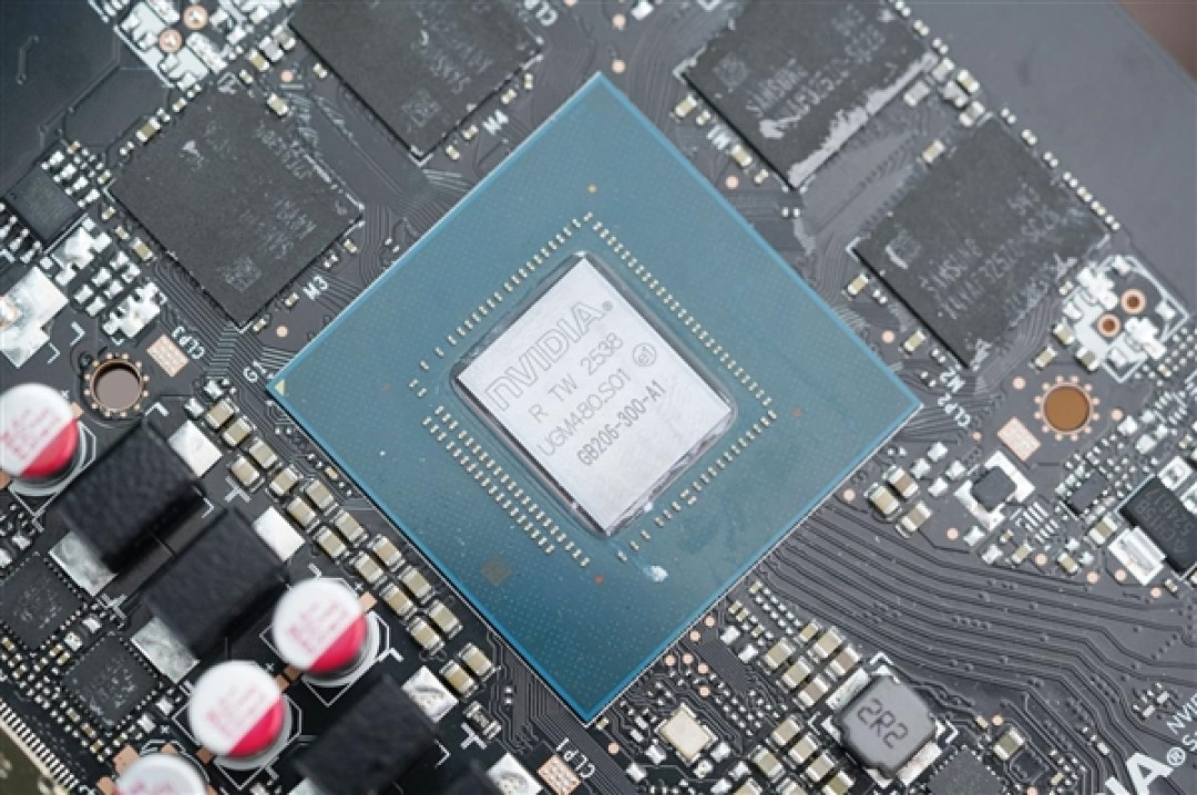 冰味十足！映众RTX 5060 Ti 16GB超级冰龙显卡图赏