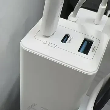 23元的大牌三口充电器，65W功率还送线，比二手更便宜