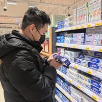 进口平价牙膏换皮销售，消费者该如何辨别？600+用户真实观点大PK