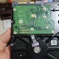 在闲鱼“白捡”的机械硬盘翻车，慢扫有坏道，还能修复不？