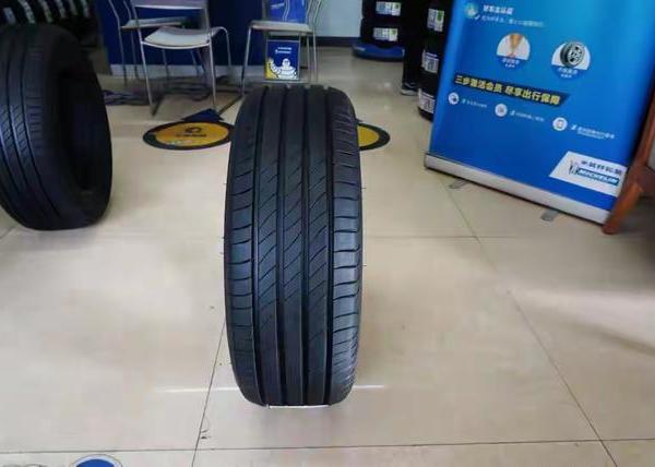 10万块的车，还跑去换米其林轮胎，究竟是不是“人傻钱多”？