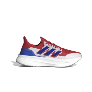 阿迪达斯的UltraBoost 5和PureBoost 5区别
