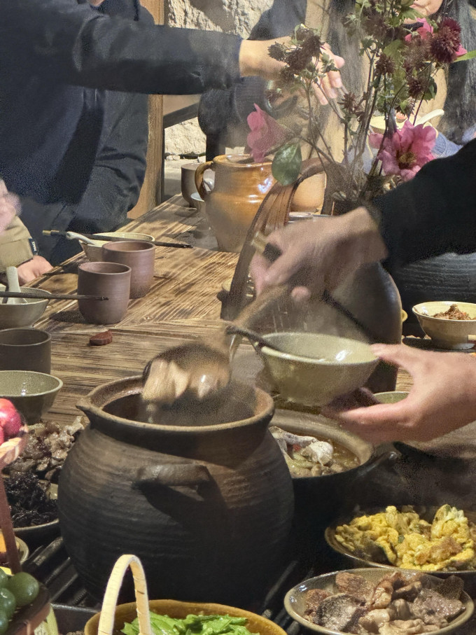 聚会餐饮