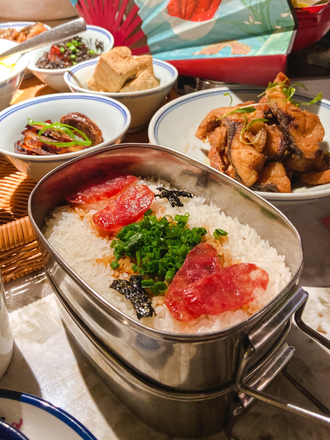 聚会餐饮
