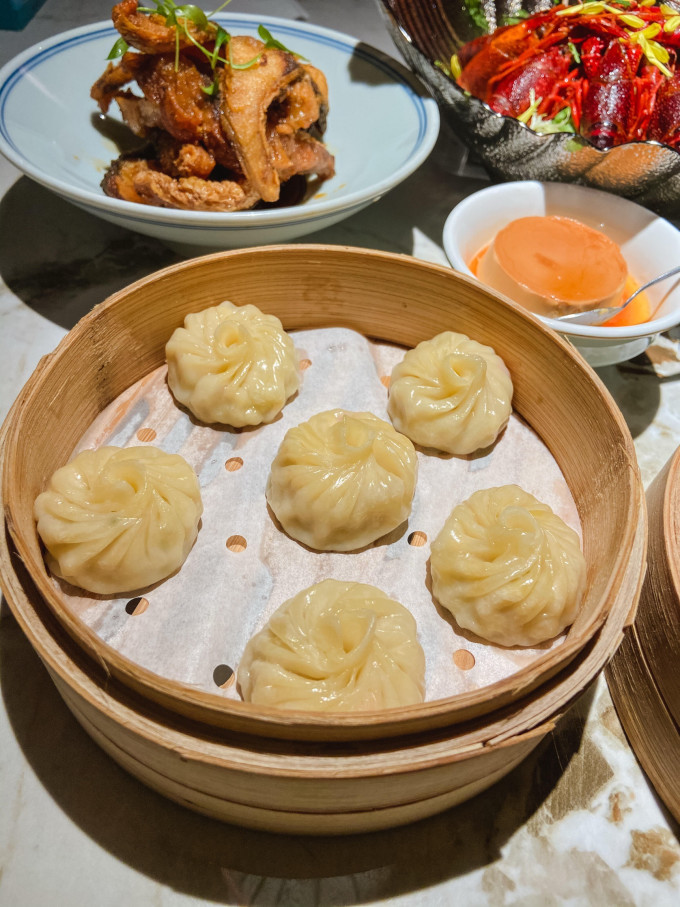 聚会餐饮